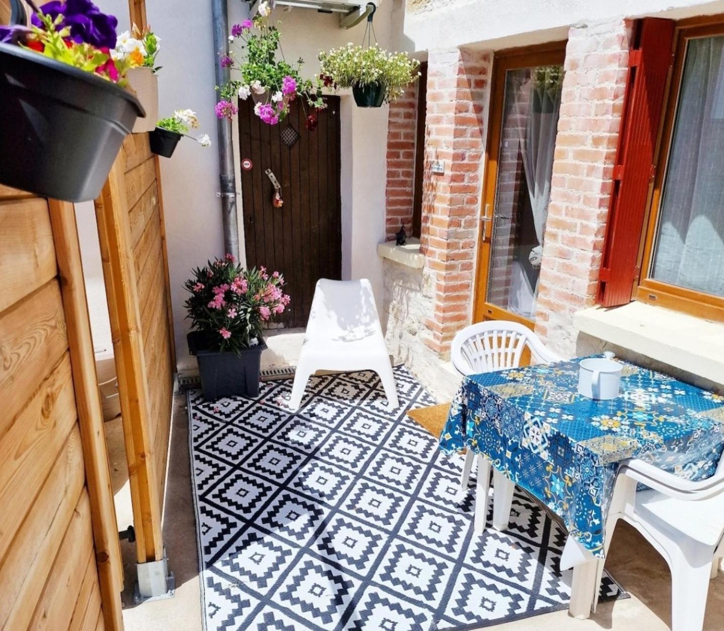 Gite Chez Bisset_2Chambres 4Personnes Lezoux Dış mekan fotoğraf